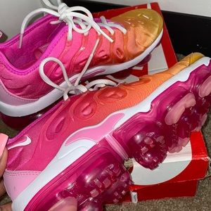 W AIR VAPORMAX PLUS💕